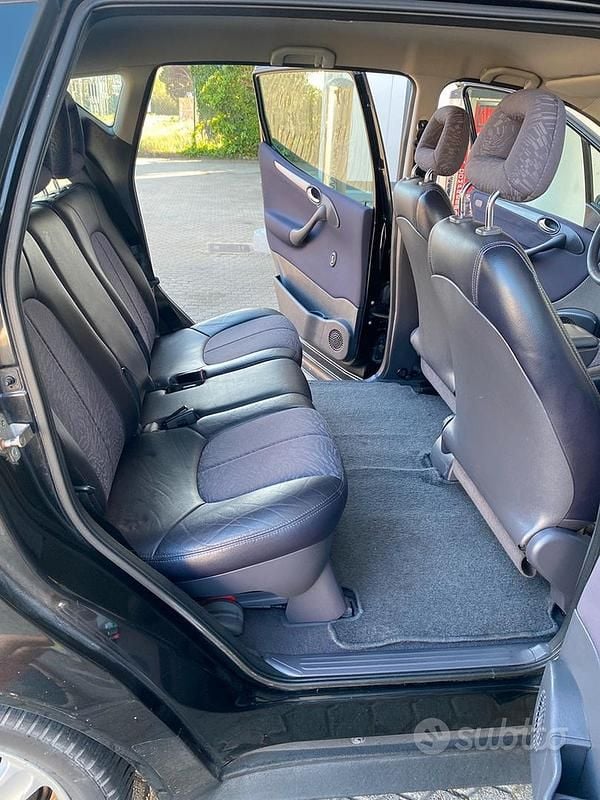 Usata Mercedes A170 Avantgarde 2003 Nero Monovolume