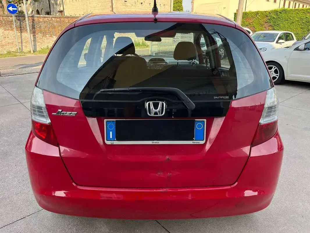 Usata Honda Jazz Elegance 90 CV (66 kW) 2011 Rosso Utilitaria
