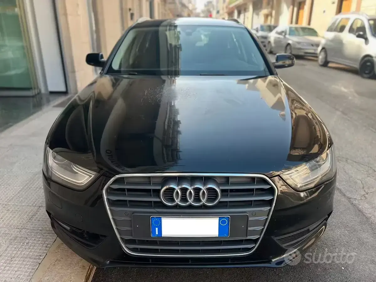Usata Audi A4 Advanced Plus 150 CV (110 kW) 2013 Nero Station wagon