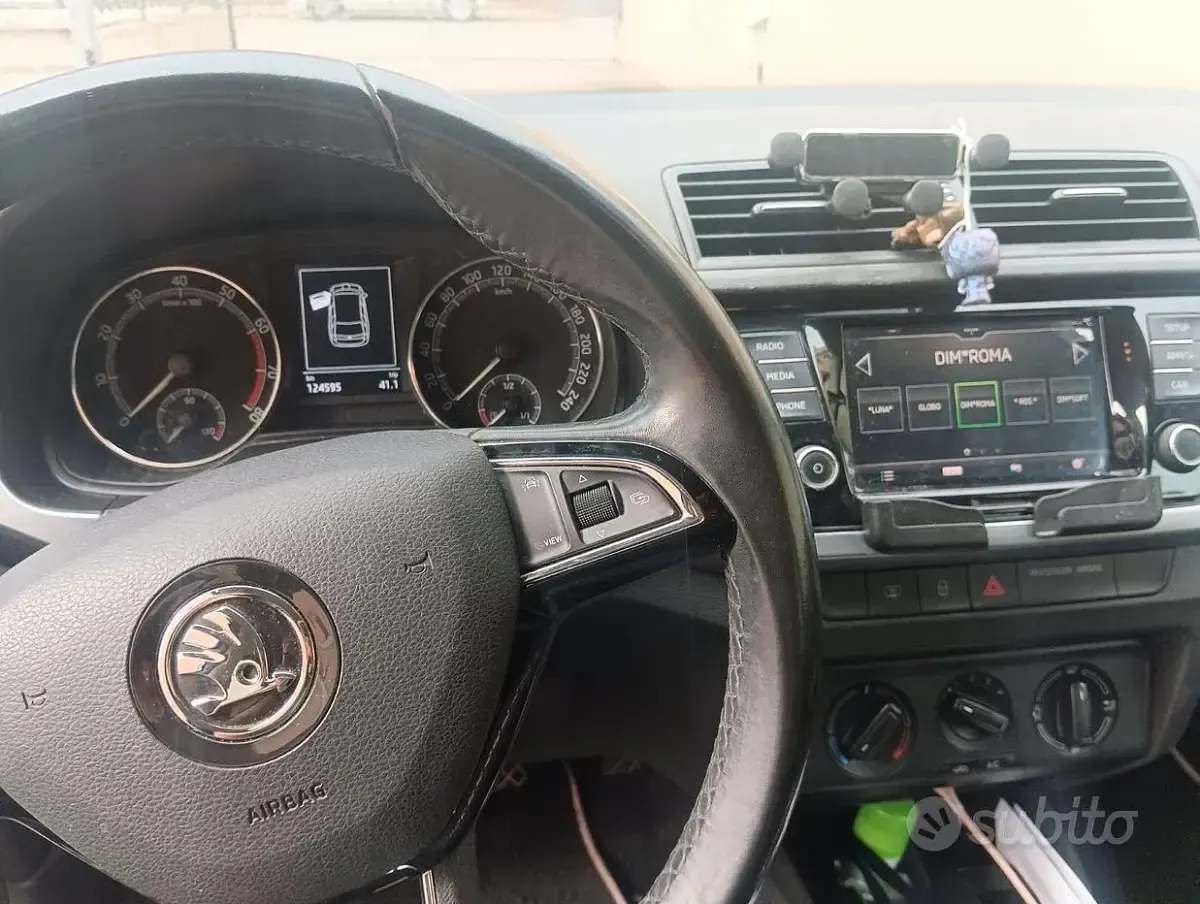 Usata Skoda Fabia 75 CV (55 kW) 2019 Grigio Utilitaria
