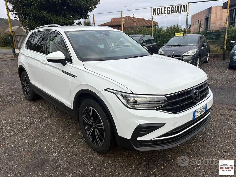 Usata VW Tiguan Elegance 150 CV (110 kW) 2022 Bianco SUV