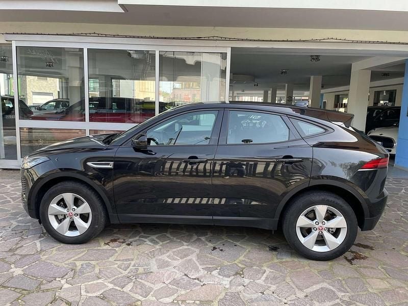 Usado Jaguar E-Pace R-Dynamic 150 CV (110 kW) 2019 Negro SUV