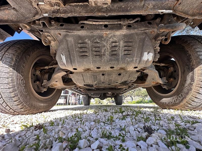 Usata Ford Ranger 143 CV (105 kW) 2007 Nero Pick-up