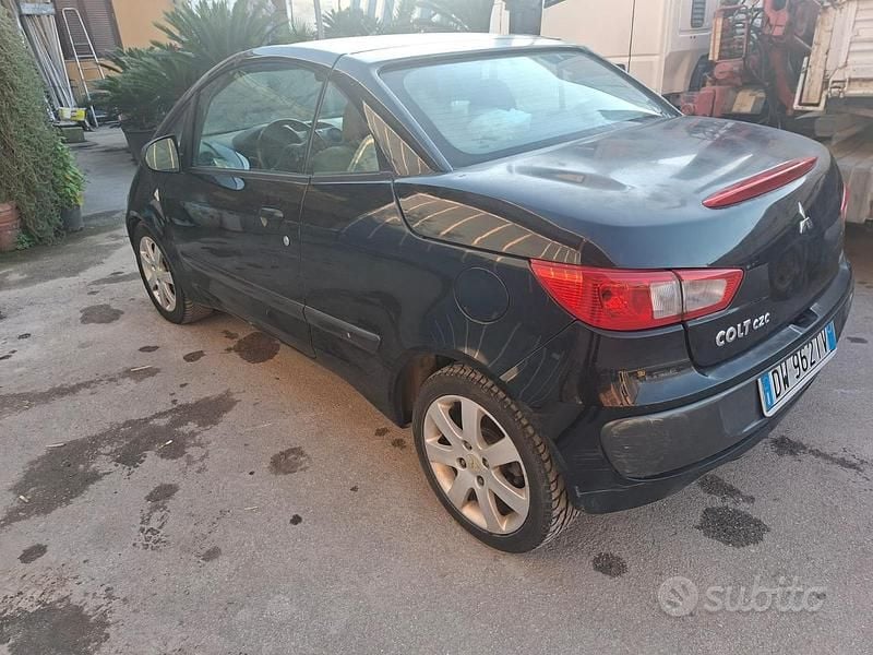 Usata Mitsubishi Colt 55 CV (40 kW) 2009 Grigio Cabrio