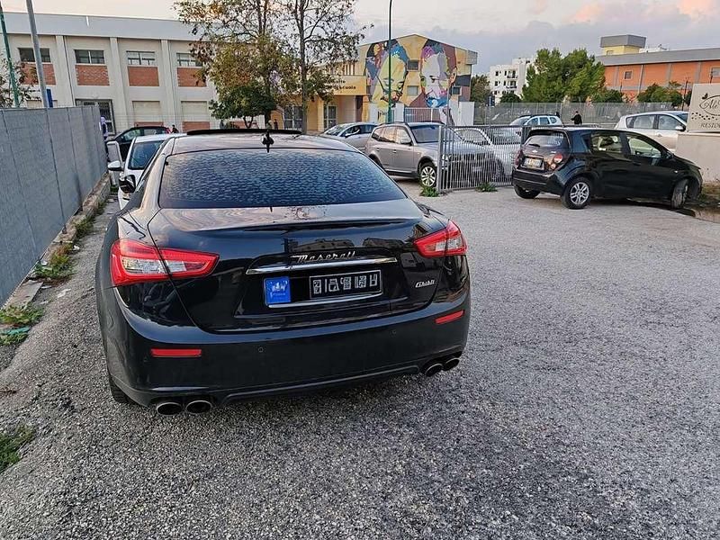 Usata Maserati Ghibli 275 CV (202 kW) 2016 Nero Berlina