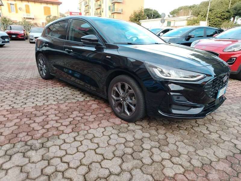 Usata Ford Focus ST-Line 125 CV (91 kW) 2023 Nero Berlina