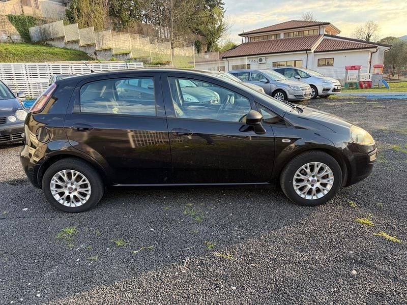 Usata Fiat Punto Evo Emotion 95 CV (69 kW) 2011 Nero Utilitaria