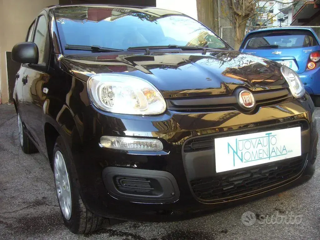 Nuova Fiat Panda Icon 70 CV (51 kW) 2025 Nero Utilitaria