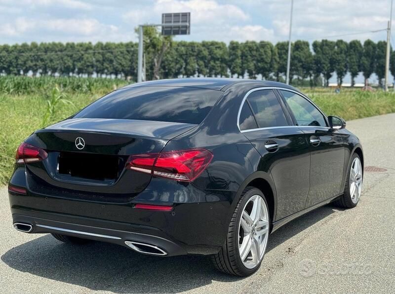 Usata Mercedes A200 Premium 163 CV (119 kW) 2019 Nero Berlina