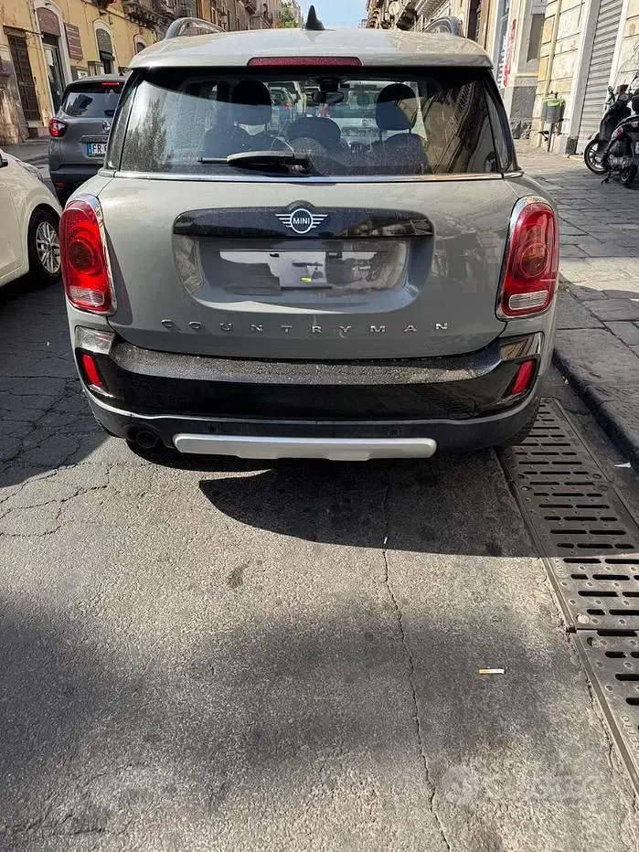 Usata Mini One D Countryman 136 CV (100 kW) 2019 Verde SUV