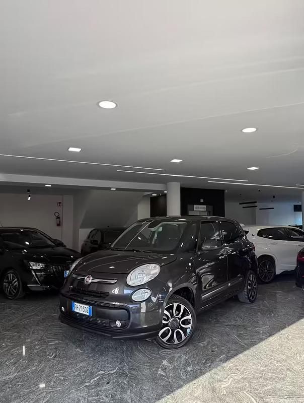 Usata Fiat 500L Lounge 85 CV (62 kW) 2017 Nero Monovolume