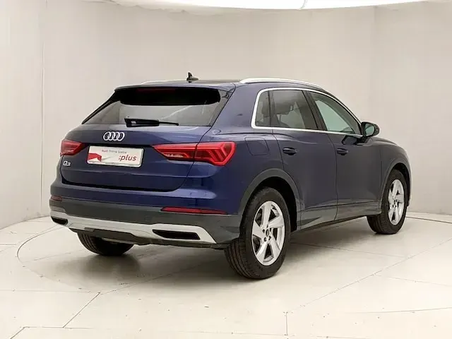 Usata Audi Q3 Advanced Plus 150 CV (110 kW) 2023 Blu/azzurro SUV