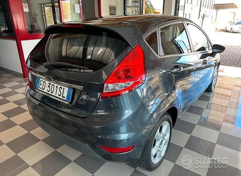 Usata Ford Fiesta Titanium 2010 Berlina