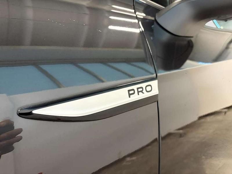 Usata VW ID.4 Pro Performance 150 kW (204 CV) 2022 Manganese grey metallizzato SUV