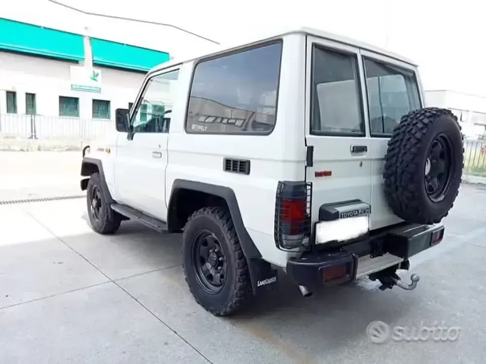 Usata Toyota Land Cruiser 99 CV (72 kW) 1987 Bianco SUV