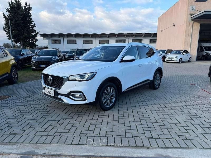 Usata MG HS Luxury 162 CV (119 kW) 2023 Bianco SUV
