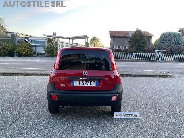 Begagnad Fiat Panda 80 HK (58 kW) 2016 Röd Van