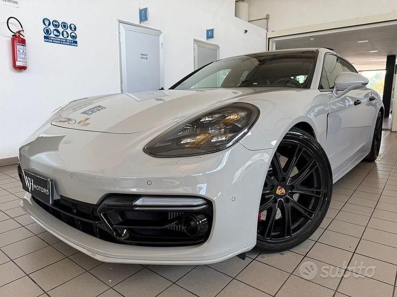 Usata Porsche Panamera Sport Turismo 460 CV (338 kW) 2019 Grigio Station wagon