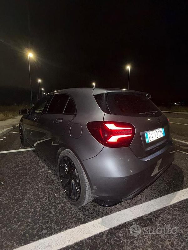 Usata Mercedes A180 109 CV (80 kW) 2014 Berlina