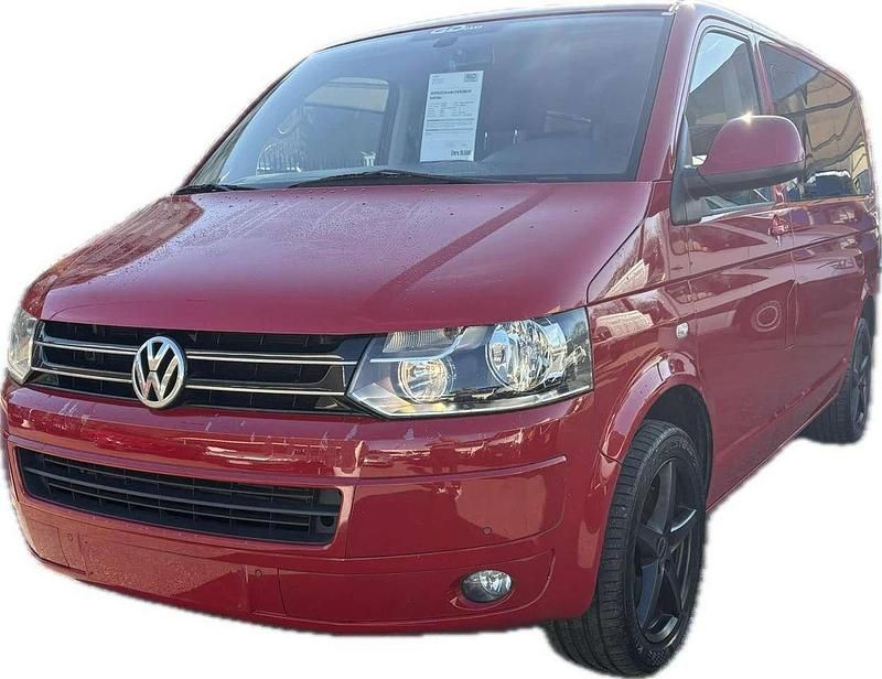 Usata VW Caravelle Comfortline 180 CV (132 kW) 2012 Rosso Monovolume