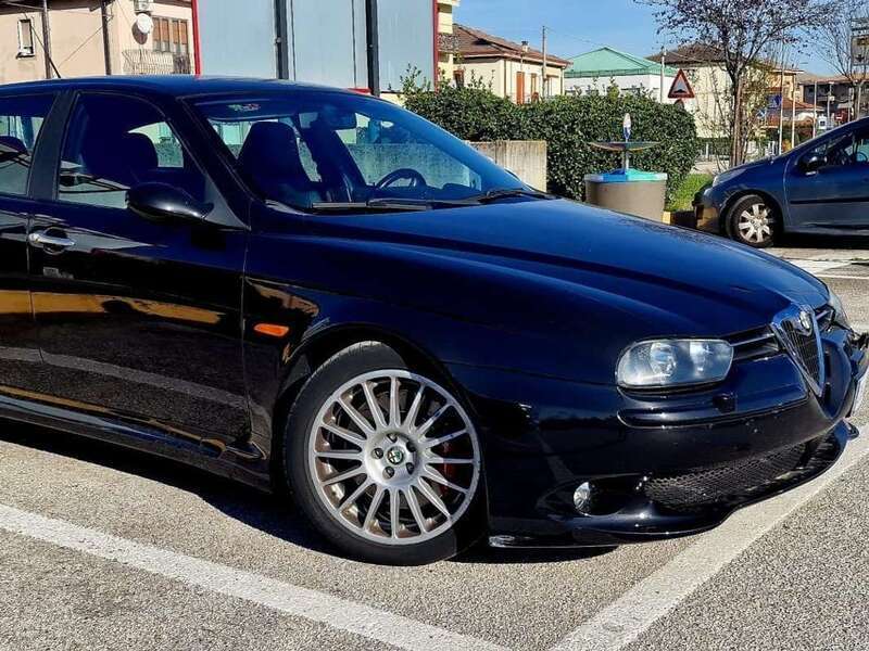 Usato 2003 Alfa Romeo 156 GTA 3.2 Benzin 250 CV (30.000 €)