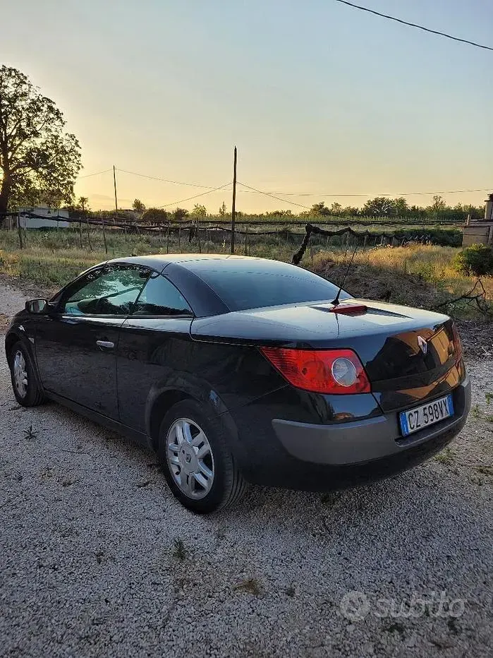Usata Renault Mégane Cabriolet 130 CV (95 kW) 2006 Nero Cabrio
