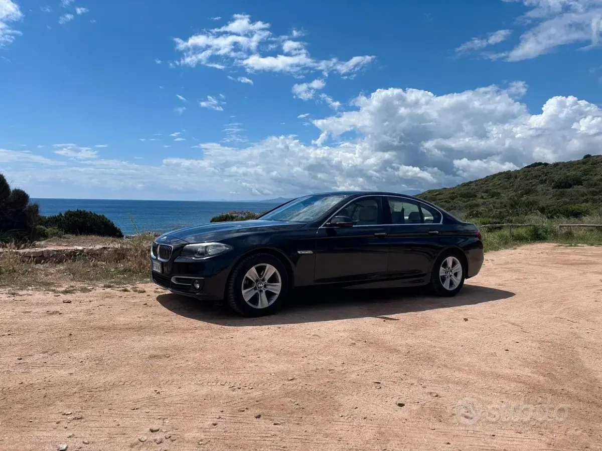 Usata BMW 520 190 CV (139 kW) 2014 Nero Berlina