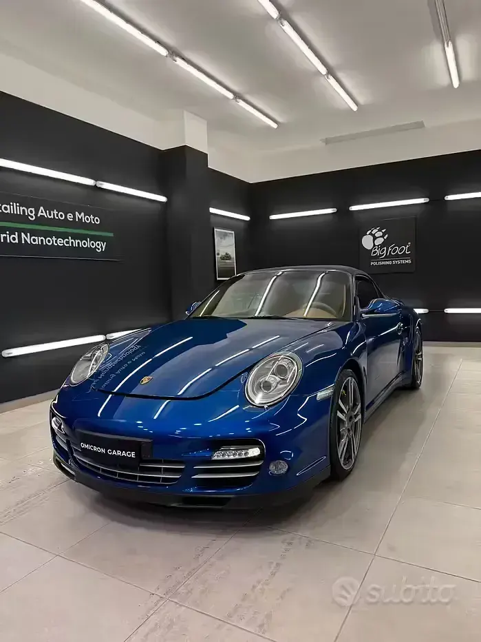 Usata Porsche 997 Turbo 530 CV (389 kW) 2012 Blu Cabrio