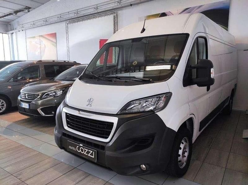 Usado Peugeot Boxer S 140 CV (102 kW) 2022 Blanco Van