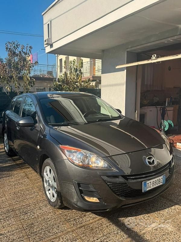 Usata Mazda 3 109 CV (80 kW) 2009 Grigio Utilitaria