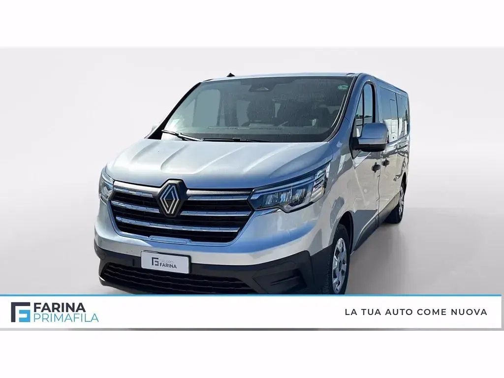 Usata Renault Trafic 150 CV (110 kW) 2024 Bianco Monovolume