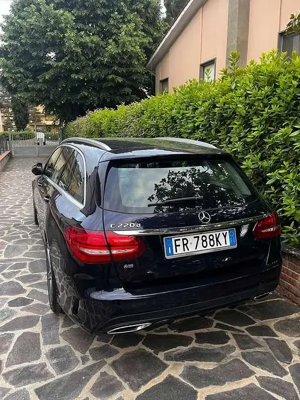 Usata Mercedes C220 Premium 170 CV (125 kW) 2018 Blu/azzurro Station wagon
