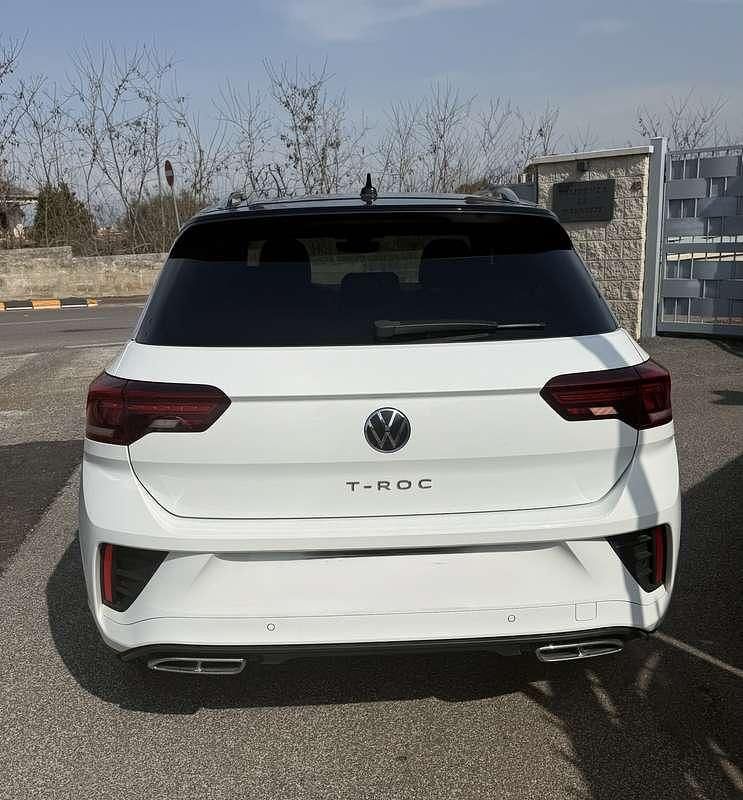 Usata VW T-Roc R-line 150 CV (110 kW) 2023 Bianco SUV