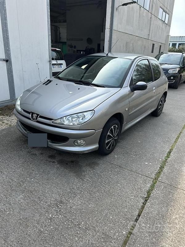 Usata Peugeot 206 60 CV (44 kW) 2005 Berlina