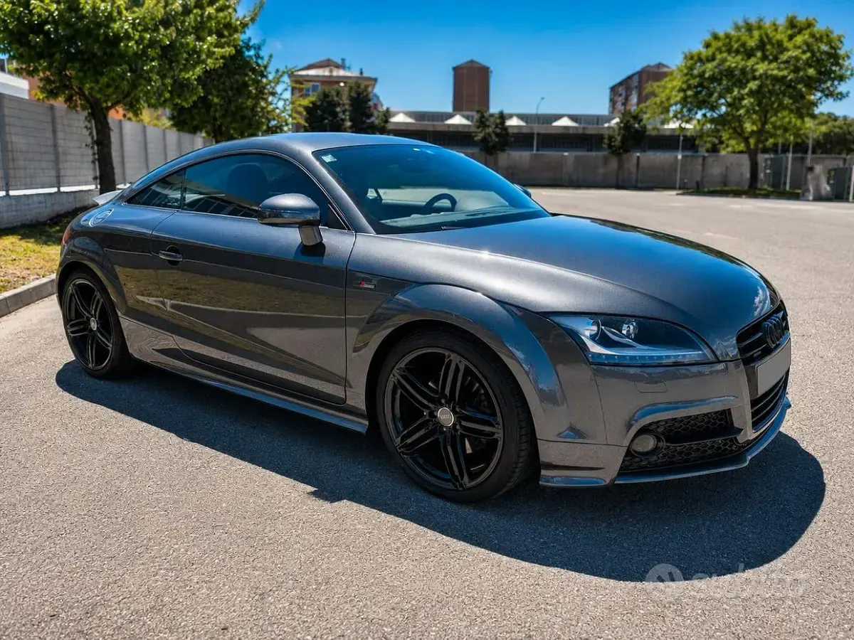 Usata Audi TT S-Line 211 CV (155 kW) 2011 Grigio Coupé