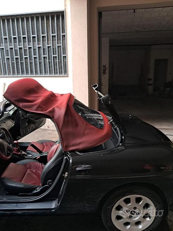 Usata Fiat Barchetta 131 CV (96 kW) 1999 Nero Cabrio