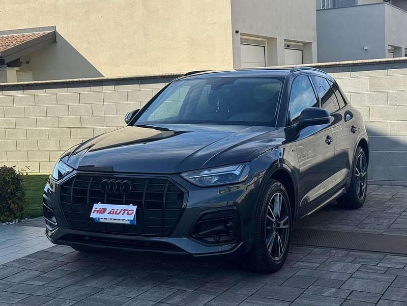 Usata Audi Q5 S-line plus 163 CV (119 kW) 2022 Nero SUV