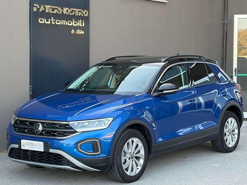 Blu/azzurro Usata 2022 VW T-Roc Style SUV | 17.499 € (Buon prezzo) - Immagine 1/4