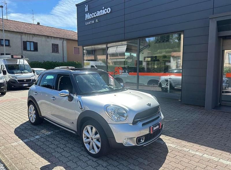 Argento Usata 2015 Mini Cooper SD Countryman SUV | 13.900 € (Molto cara) - Immagine 1/4
