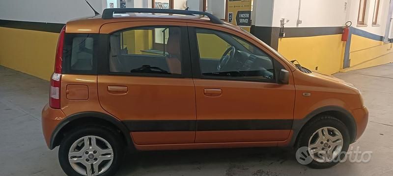 Usata Fiat Panda 77 CV (56 kW) 2008 Utilitaria