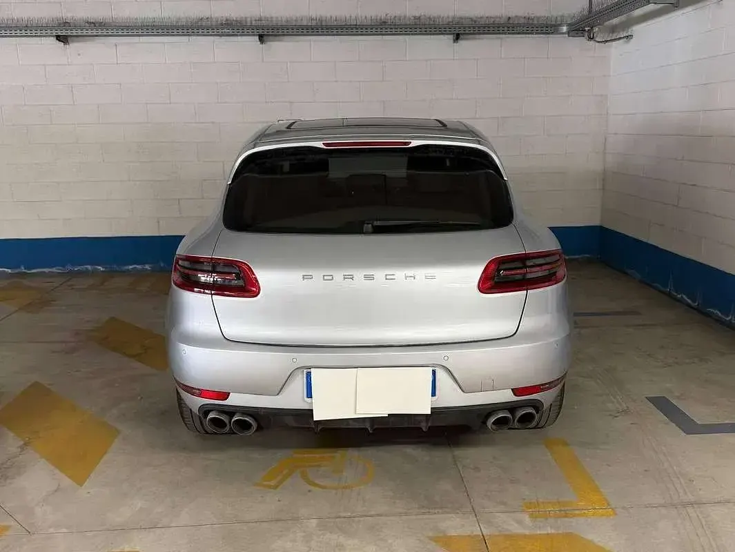Usata Porsche Macan 250 CV (183 kW) 2016 Argento SUV