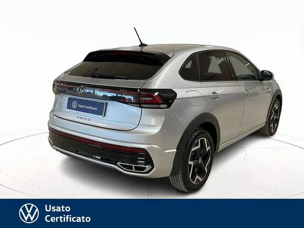 Usata VW Taigo R-line 116 CV (85 kW) 2025 Grigio pastello SUV