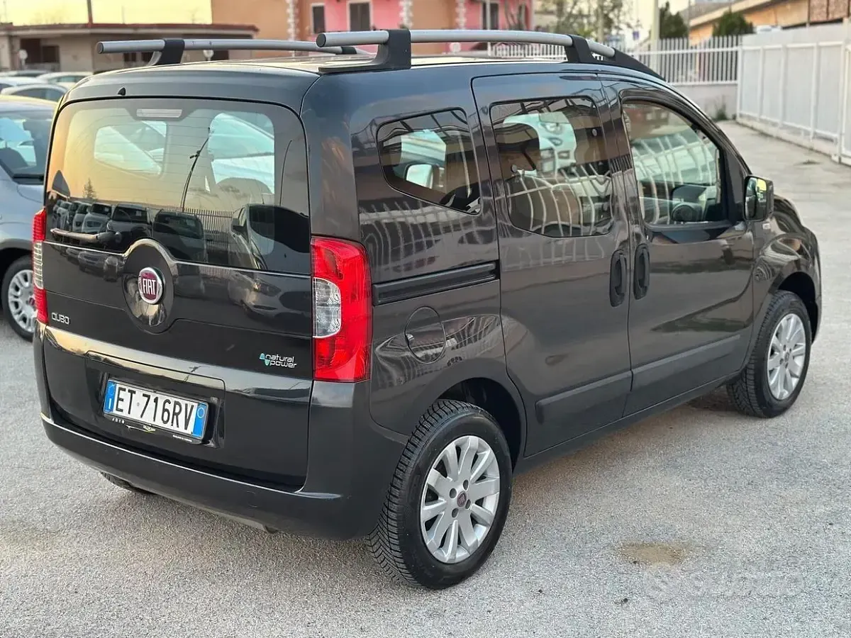 Usata Fiat Qubo Trekking 70 CV (51 kW) 2014 Nero Monovolume