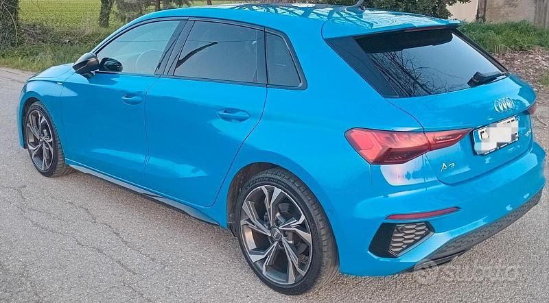 Usata Audi A3 S-Line 150 CV (110 kW) 2020 Blu Berlina
