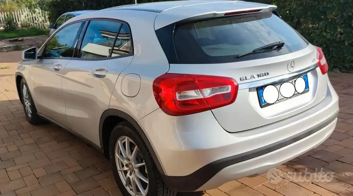 Usata Mercedes GLA180 109 CV (80 kW) 2015 SUV