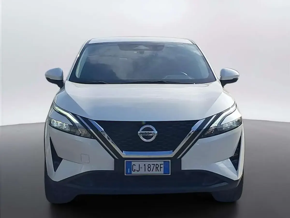 Usata Nissan Qashqai N-Connecta 140 CV (102 kW) 2022 Bianco SUV