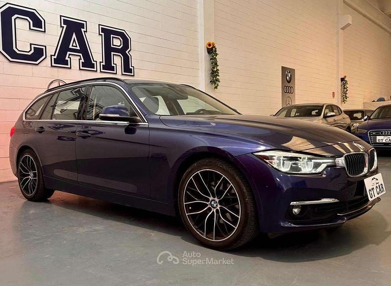 Usata BMW 320 Luxury Line 190 CV (139 kW) 2018 Blu Station wagon
