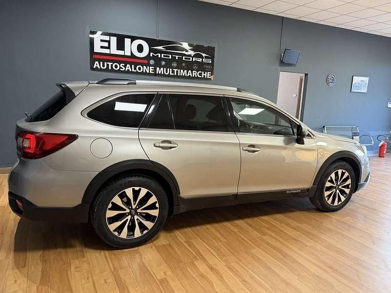 Usata Subaru Outback 150 CV (110 kW) 2015 Other Station wagon