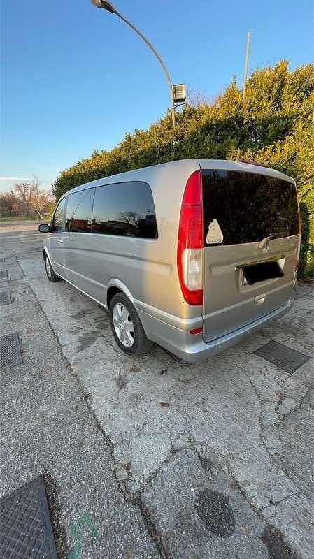 Usata Mercedes Viano 150 CV (110 kW) 2006 Monovolume