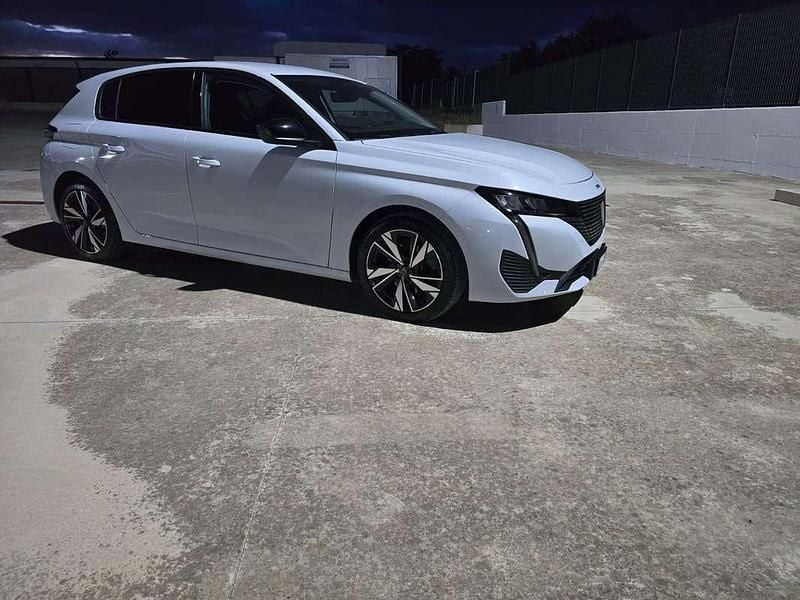 Usata Peugeot 308 Allure 131 CV (96 kW) 2023 Berlina